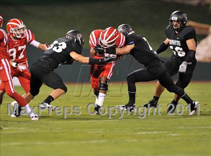 Thumbnail 1 in Mater Dei vs. Servite photogallery.