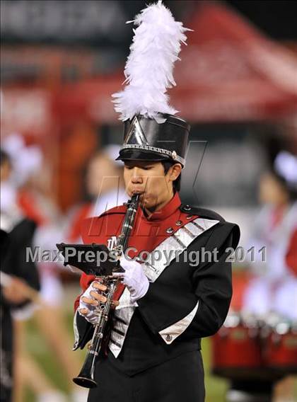 Thumbnail 1 in Mater Dei vs. Servite photogallery.