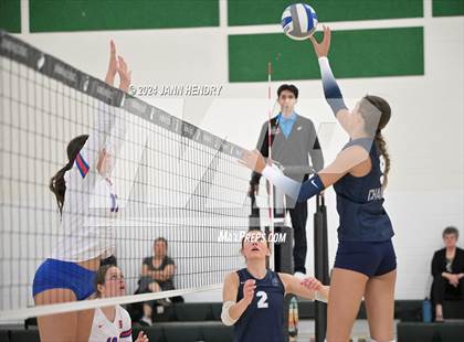 Thumbnail 2 in St. Ignatius College Preparatory vs. Corner Canyon (Durango Fall Classic) photogallery.