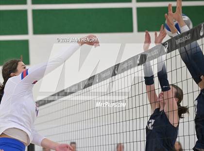 Thumbnail 2 in St. Ignatius College Preparatory vs. Corner Canyon (Durango Fall Classic) photogallery.