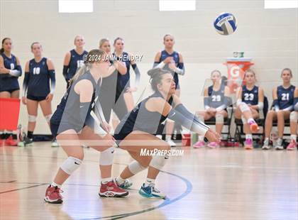 Thumbnail 2 in St. Ignatius College Preparatory vs. Corner Canyon (Durango Fall Classic) photogallery.
