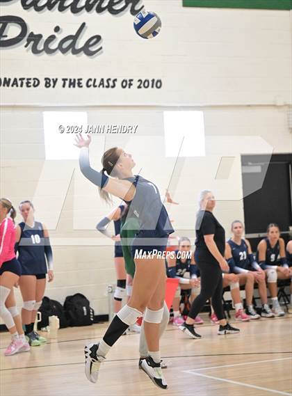 Thumbnail 1 in St. Ignatius College Preparatory vs. Corner Canyon (Durango Fall Classic) photogallery.