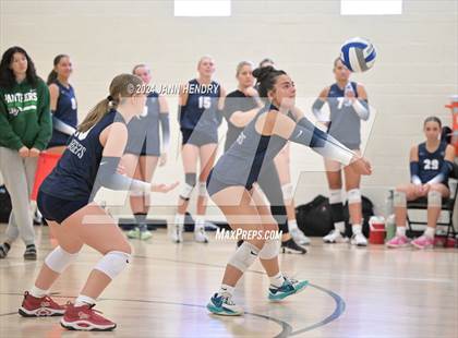 Thumbnail 2 in St. Ignatius College Preparatory vs. Corner Canyon (Durango Fall Classic) photogallery.