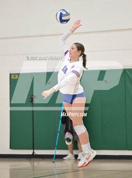 Thumbnail 1 in St. Ignatius College Preparatory vs. Corner Canyon (Durango Fall Classic) photogallery.