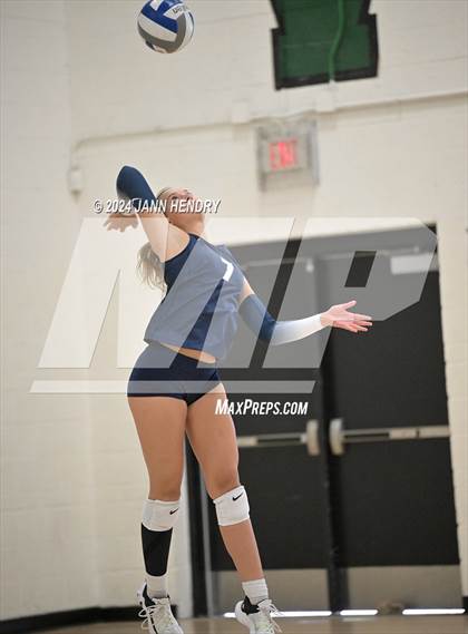Thumbnail 3 in St. Ignatius College Preparatory vs. Corner Canyon (Durango Fall Classic) photogallery.