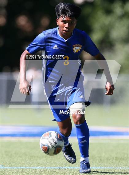 Thumbnail 3 in Edison vs North Brunswick photogallery.