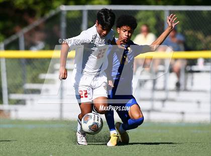 Thumbnail 3 in Edison vs North Brunswick photogallery.