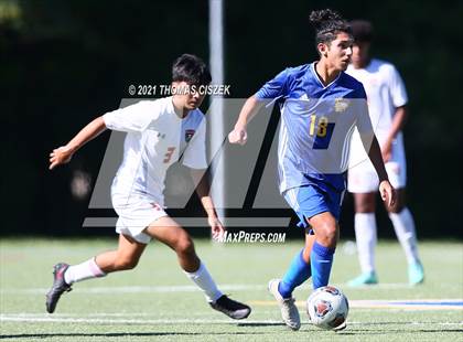Thumbnail 2 in Edison vs North Brunswick photogallery.