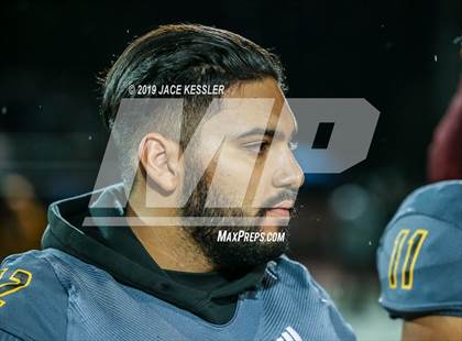Thumbnail 1 in Santa Barbara vs. Sunny Hills (CIF-SS Div 8 Final) photogallery.
