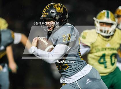 Thumbnail 2 in Santa Barbara vs. Sunny Hills (CIF-SS Div 8 Final) photogallery.