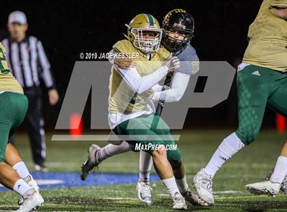 Thumbnail 2 in Santa Barbara vs. Sunny Hills (CIF-SS Div 8 Final) photogallery.