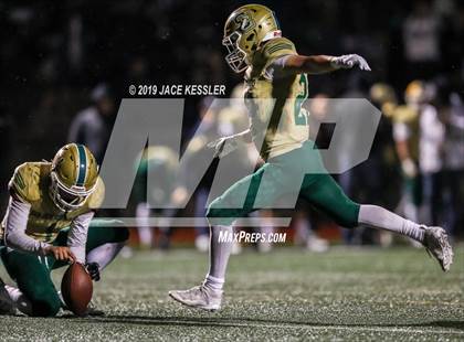 Thumbnail 1 in Santa Barbara vs. Sunny Hills (CIF-SS Div 8 Final) photogallery.