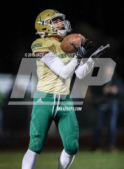 Thumbnail 1 in Santa Barbara vs. Sunny Hills (CIF-SS Div 8 Final) photogallery.