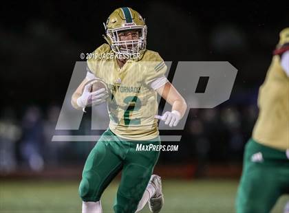 Thumbnail 3 in Santa Barbara vs. Sunny Hills (CIF-SS Div 8 Final) photogallery.