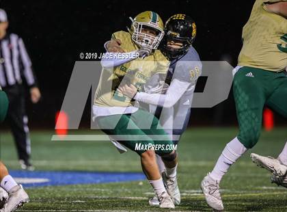 Thumbnail 3 in Santa Barbara vs. Sunny Hills (CIF-SS Div 8 Final) photogallery.