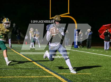 Thumbnail 2 in Santa Barbara vs. Sunny Hills (CIF-SS Div 8 Final) photogallery.