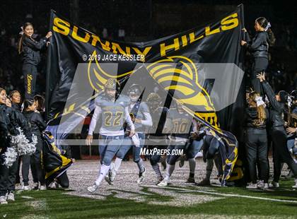 Thumbnail 2 in Santa Barbara vs. Sunny Hills (CIF-SS Div 8 Final) photogallery.