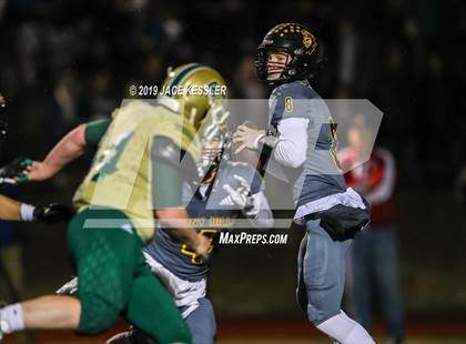 Thumbnail 3 in Santa Barbara vs. Sunny Hills (CIF-SS Div 8 Final) photogallery.