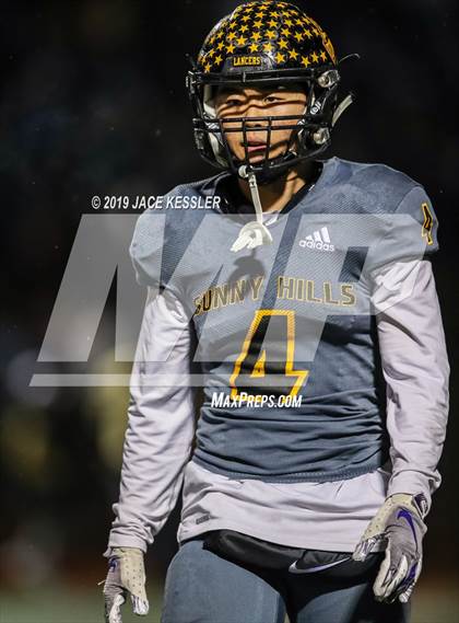 Thumbnail 3 in Santa Barbara vs. Sunny Hills (CIF-SS Div 8 Final) photogallery.