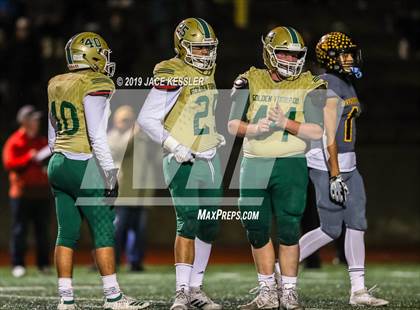 Thumbnail 1 in Santa Barbara vs. Sunny Hills (CIF-SS Div 8 Final) photogallery.