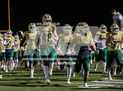 Thumbnail 3 in Santa Barbara vs. Sunny Hills (CIF-SS Div 8 Final) photogallery.