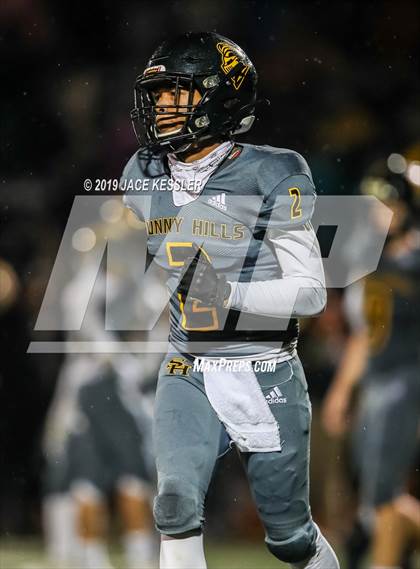 Thumbnail 1 in Santa Barbara vs. Sunny Hills (CIF-SS Div 8 Final) photogallery.