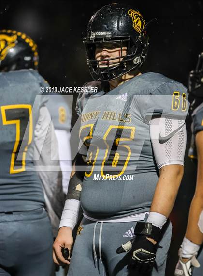 Thumbnail 2 in Santa Barbara vs. Sunny Hills (CIF-SS Div 8 Final) photogallery.