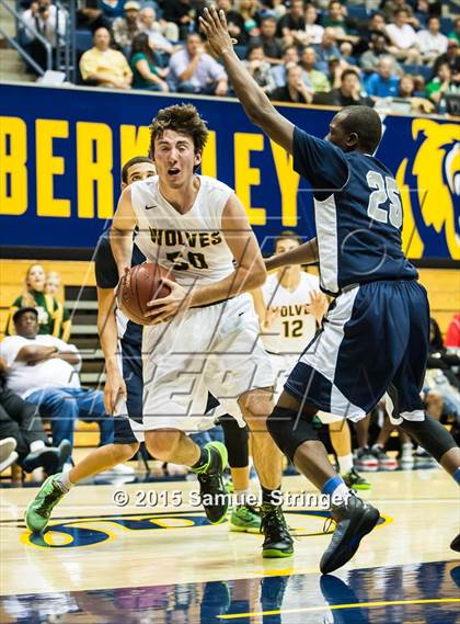 Thumbnail 1 in San Ramon Valley vs. Chino Hills (CIF State D1 Final) photogallery.