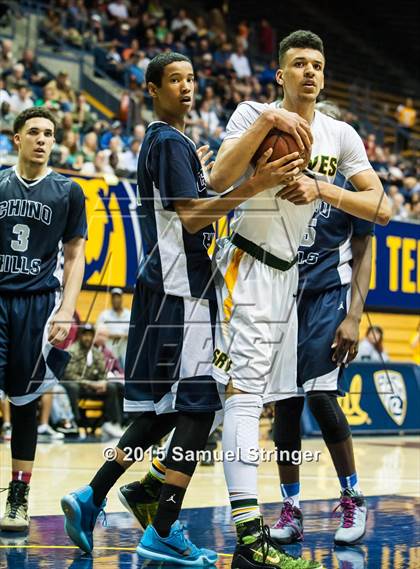 Thumbnail 1 in San Ramon Valley vs. Chino Hills (CIF State D1 Final) photogallery.