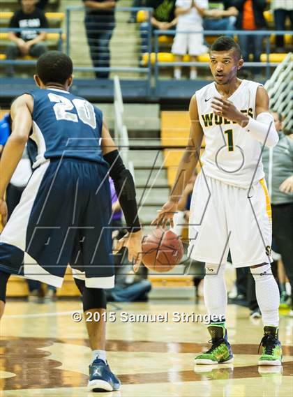 Thumbnail 1 in San Ramon Valley vs. Chino Hills (CIF State D1 Final) photogallery.