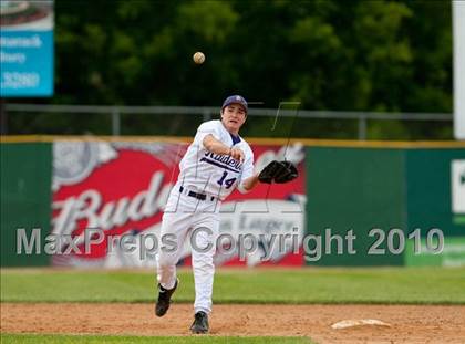 Thumbnail 3 in South St. Paul vs. Cretin-Derham Hall (Section 4AAA Playoffs) photogallery.