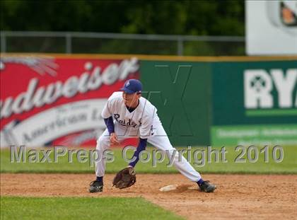 Thumbnail 2 in South St. Paul vs. Cretin-Derham Hall (Section 4AAA Playoffs) photogallery.