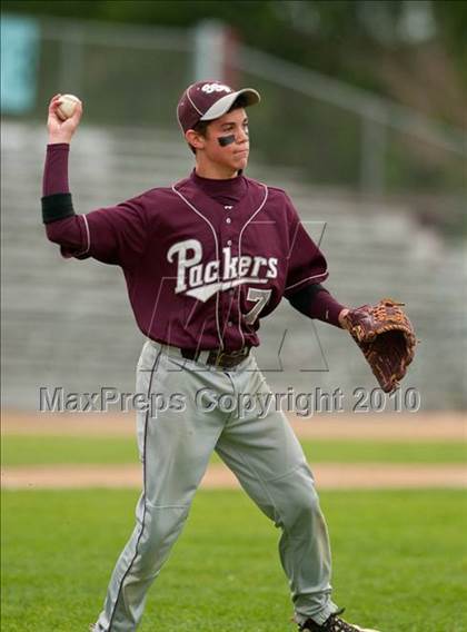 Thumbnail 1 in South St. Paul vs. Cretin-Derham Hall (Section 4AAA Playoffs) photogallery.