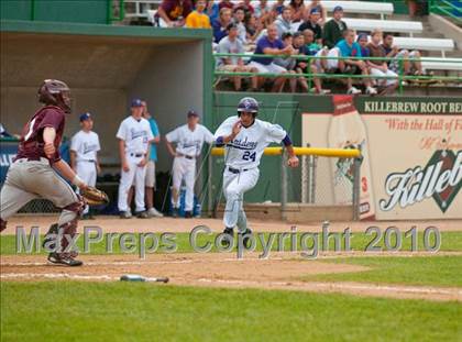 Thumbnail 3 in South St. Paul vs. Cretin-Derham Hall (Section 4AAA Playoffs) photogallery.