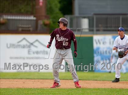 Thumbnail 2 in South St. Paul vs. Cretin-Derham Hall (Section 4AAA Playoffs) photogallery.