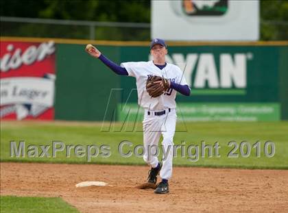 Thumbnail 3 in South St. Paul vs. Cretin-Derham Hall (Section 4AAA Playoffs) photogallery.