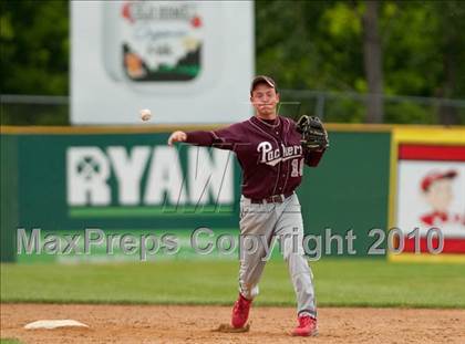 Thumbnail 1 in South St. Paul vs. Cretin-Derham Hall (Section 4AAA Playoffs) photogallery.