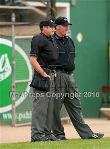 Thumbnail 2 in South St. Paul vs. Cretin-Derham Hall (Section 4AAA Playoffs) photogallery.