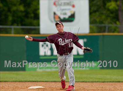 Thumbnail 1 in South St. Paul vs. Cretin-Derham Hall (Section 4AAA Playoffs) photogallery.