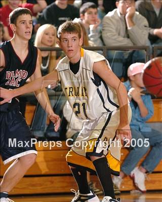 Thumbnail 1 in Union Mine vs. Oak Ridge (Trojan Toss-Up) photogallery.