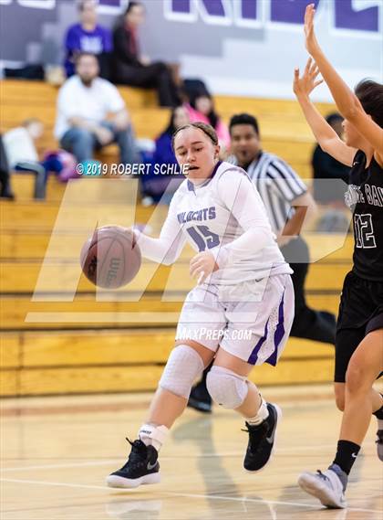 Thumbnail 2 in Franklin vs. Granite Bay photogallery.