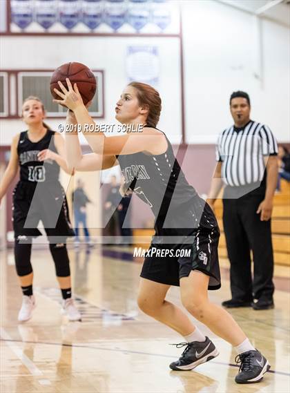 Thumbnail 2 in Franklin vs. Granite Bay photogallery.