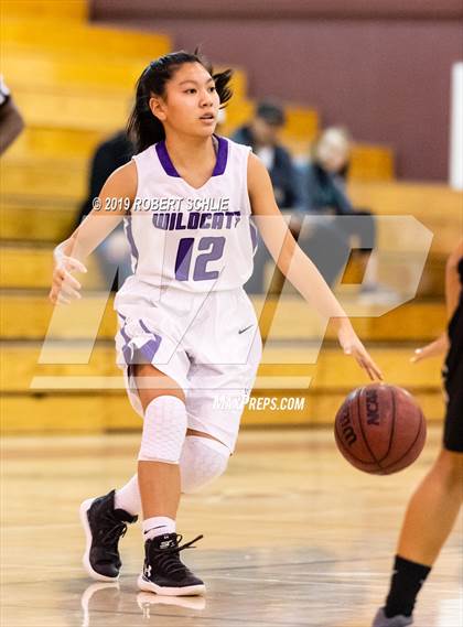 Thumbnail 3 in Franklin vs. Granite Bay photogallery.