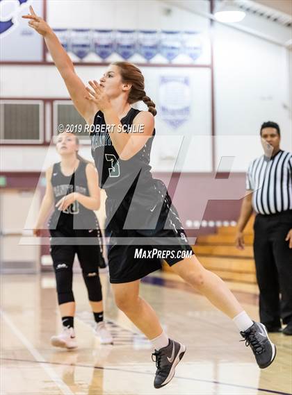 Thumbnail 1 in Franklin vs. Granite Bay photogallery.