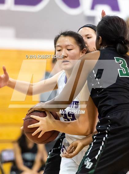 Thumbnail 1 in Franklin vs. Granite Bay photogallery.