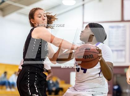 Thumbnail 2 in Franklin vs. Granite Bay photogallery.