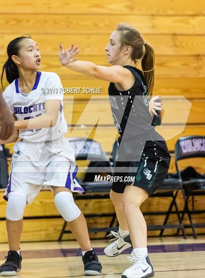 Thumbnail 2 in Franklin vs. Granite Bay photogallery.