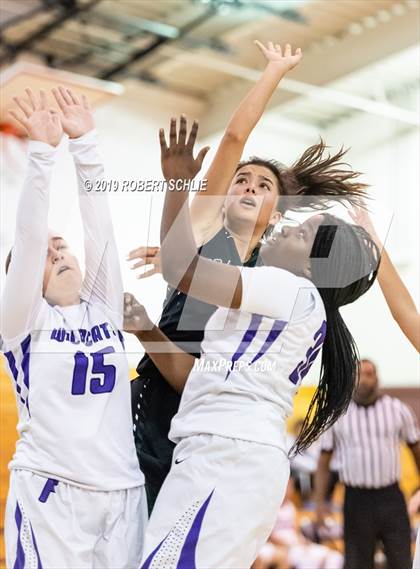 Thumbnail 1 in Franklin vs. Granite Bay photogallery.