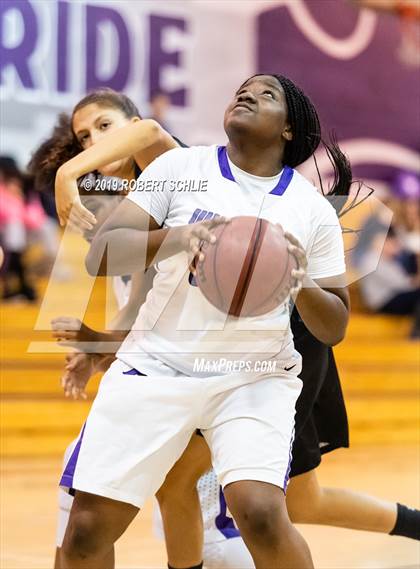 Thumbnail 1 in Franklin vs. Granite Bay photogallery.