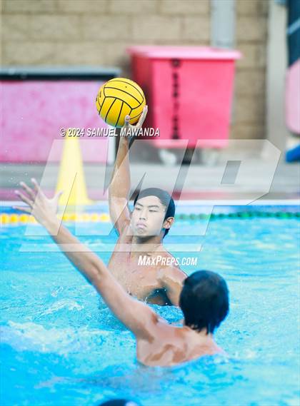 Thumbnail 3 in Harvard-Westlake vs Cathedral Catholic (Elite 8 water polo Tournament) photogallery.